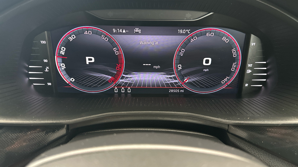 Skoda Kamiq Suv Grey #18