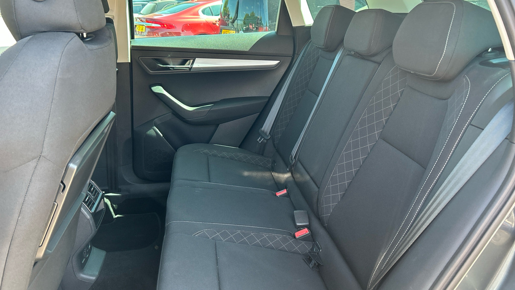 Skoda Karoq 1.0 Tsi Se Technology Blue #16