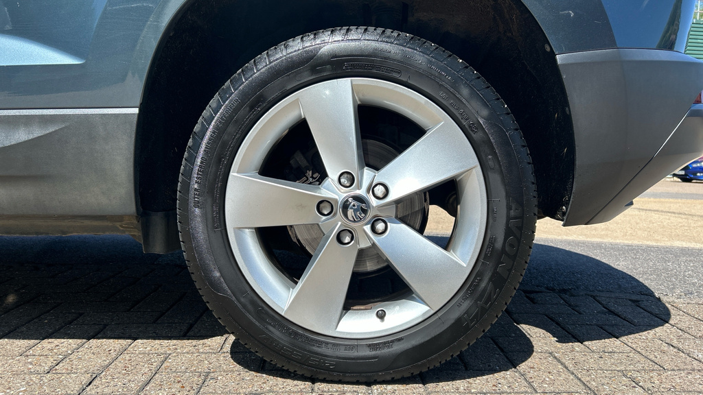 Skoda Karoq 1.0 Tsi Se Technology Blue #20