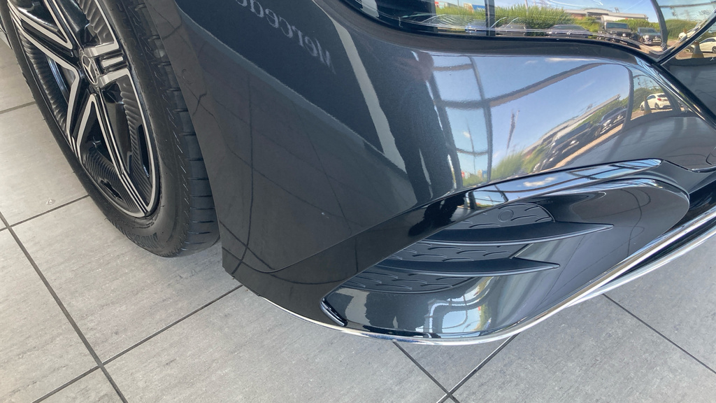 Mercedes-Benz EQE Suv Black #31