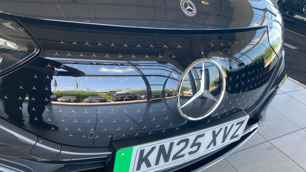 Mercedes-Benz EQE Suv Black #32