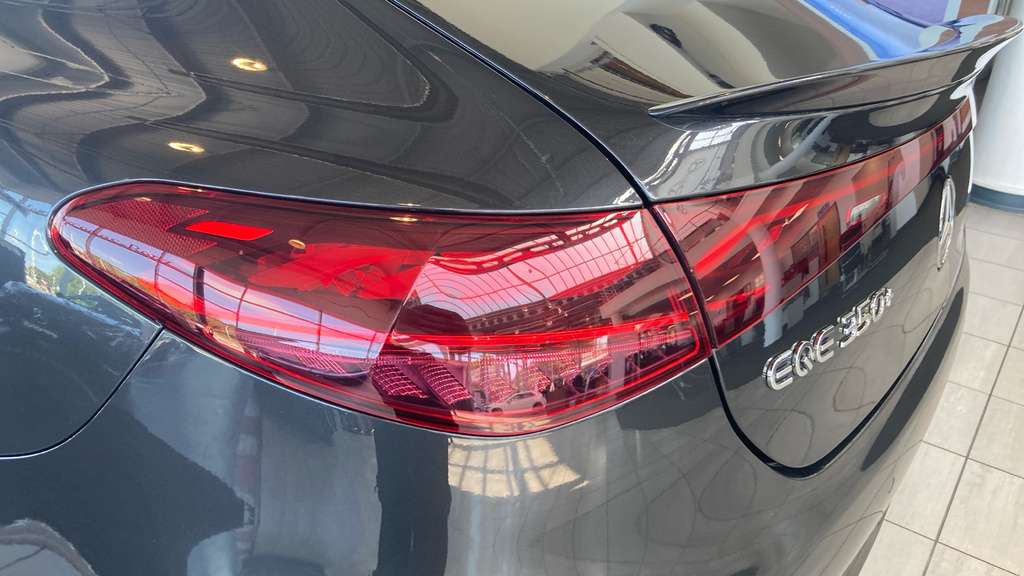 Mercedes-Benz EQE Suv Black #25