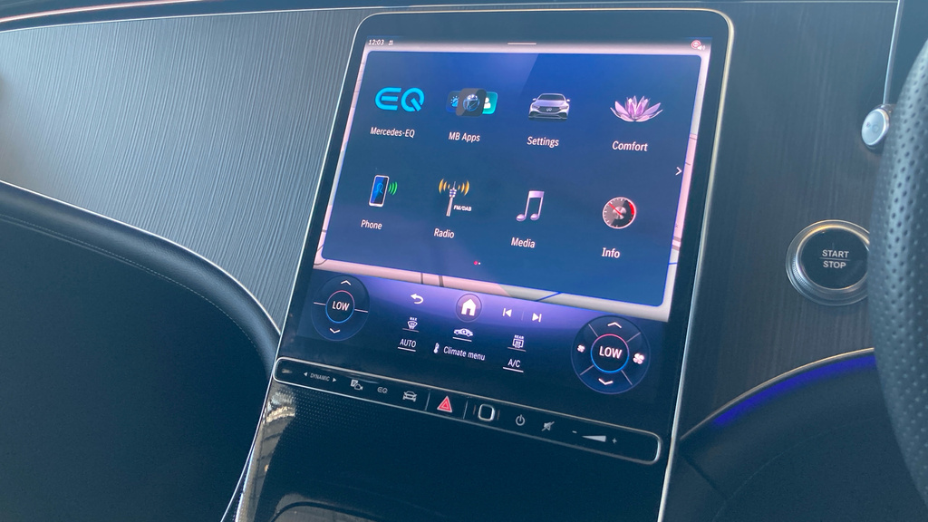 Mercedes-Benz EQE Suv Black #44