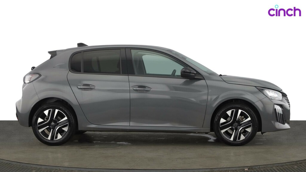 Peugeot 208 Hatchback White #2