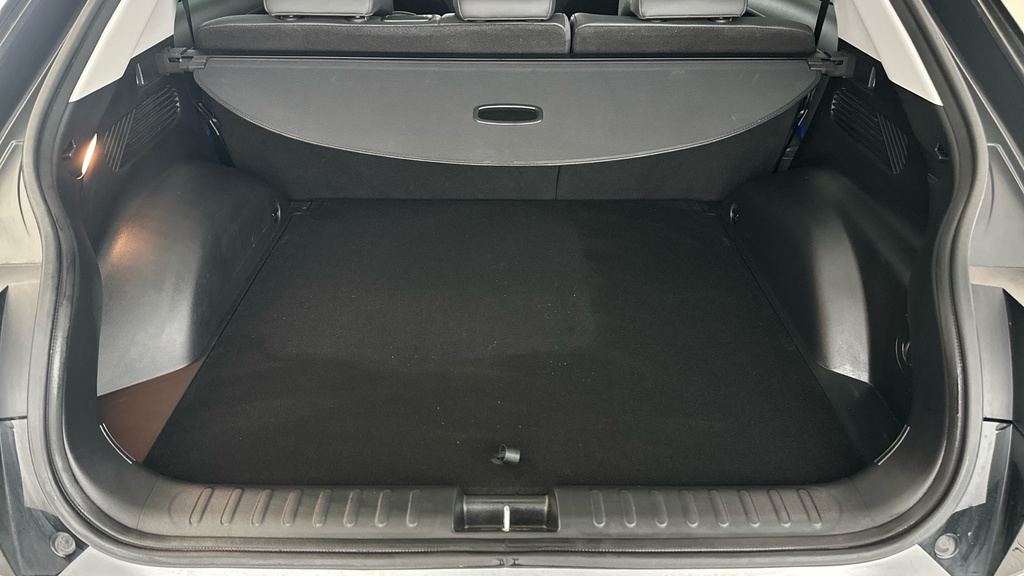 Hyundai Ioniq 5 Hatchback Green #21