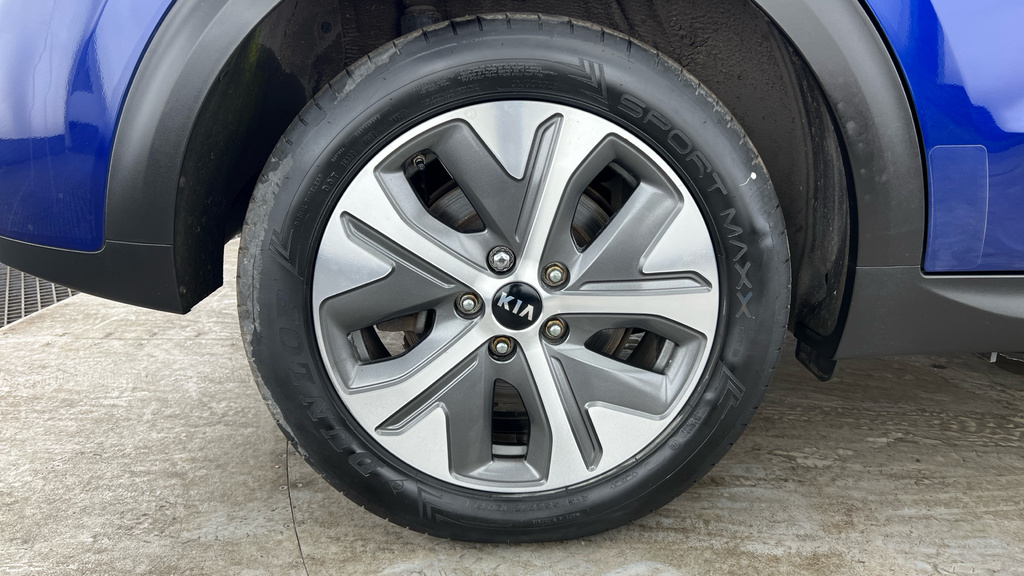 Kia e-Niro 150Kw 4 64Kwh Black #25