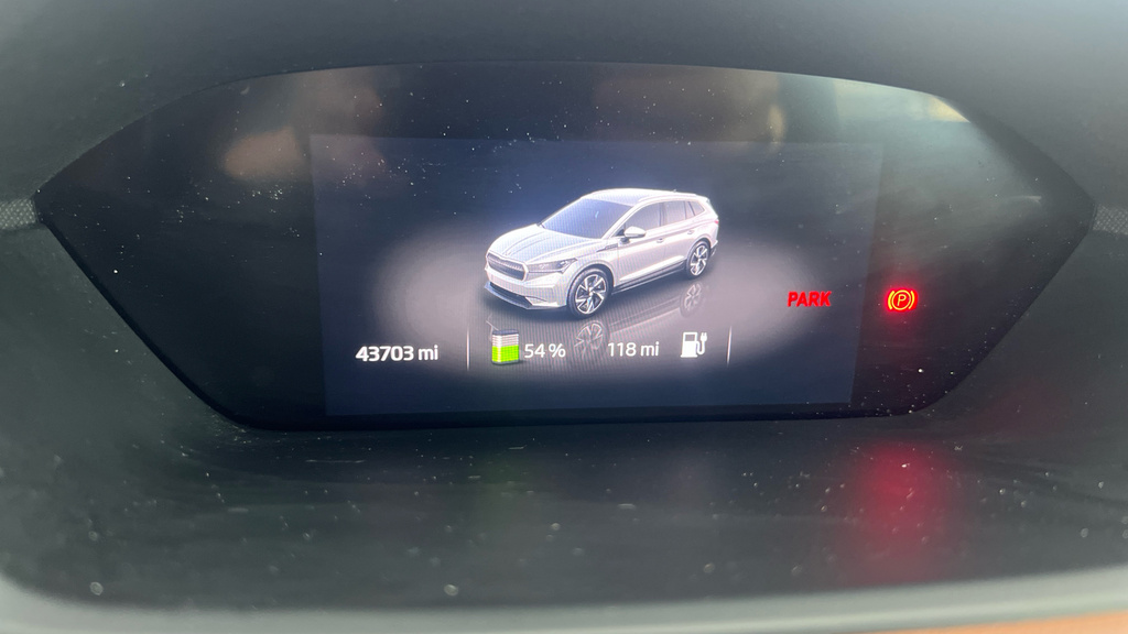 Skoda ENYAQ 80 Black #32