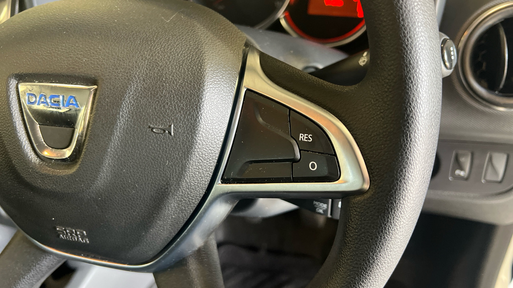 Dacia Sandero 1.0 Sce Essential Euro 6 White #26