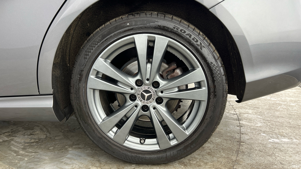 Mercedes-Benz B Class B 200 Amg Line Premium D Black #27