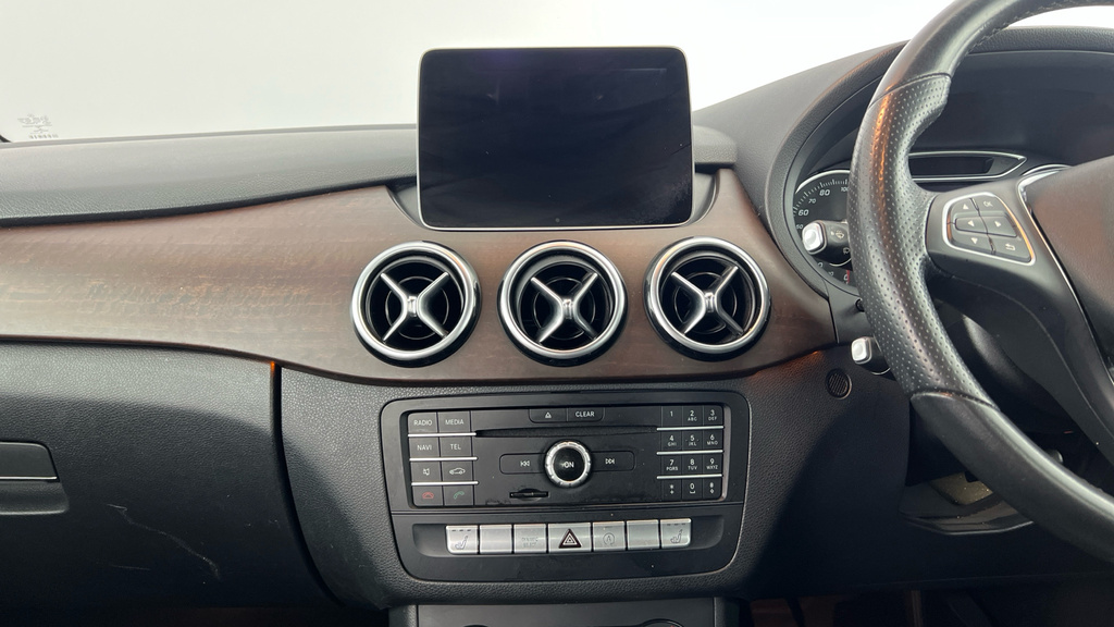 Mercedes-Benz B Class B 200 Amg Line Premium D Black #17