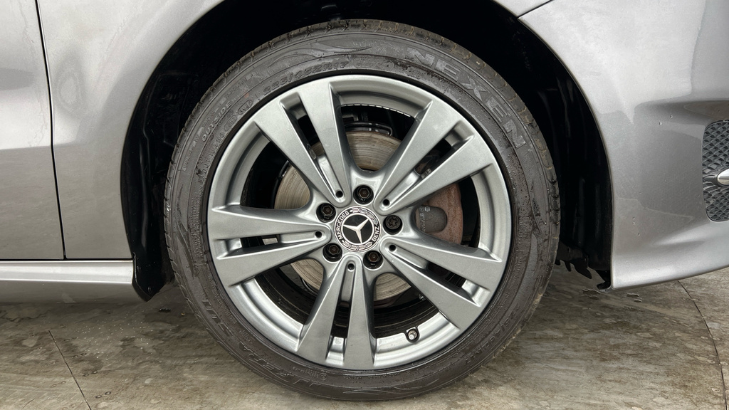 Mercedes-Benz B Class B 200 Amg Line Premium D Black #29