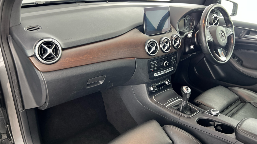 Mercedes-Benz B Class B 200 Amg Line Premium D Black #12