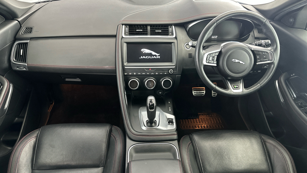 Jaguar E-Pace 2.0D R-dynamic 2Wd Black #13