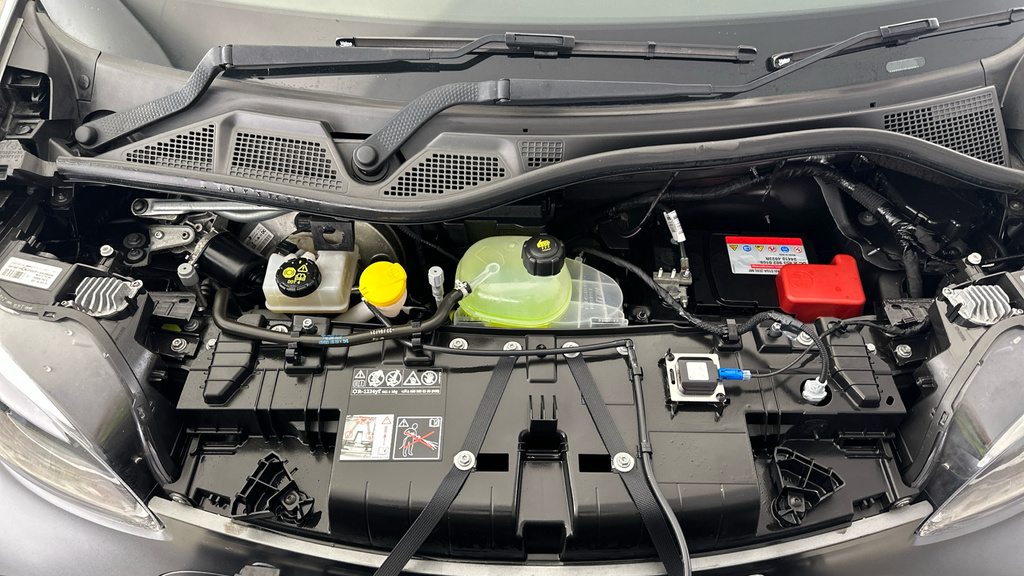 Smart Fortwo Coupe Eq Fortwo Exclusive Black #22
