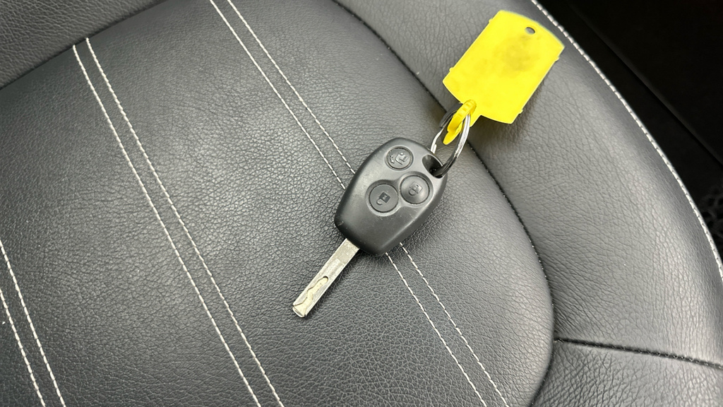 Smart Fortwo Coupe Eq Fortwo Exclusive Black #28
