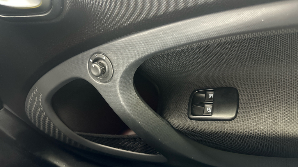 Smart Fortwo Coupe Eq Fortwo Exclusive Black #13