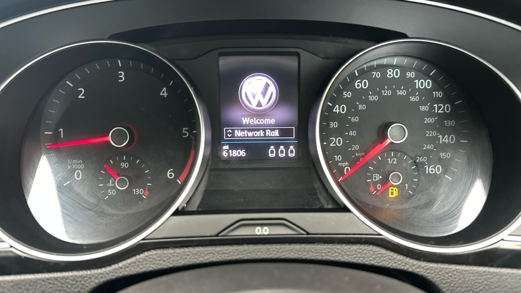 Volkswagen Passat 1.4L Gte Advance White #18