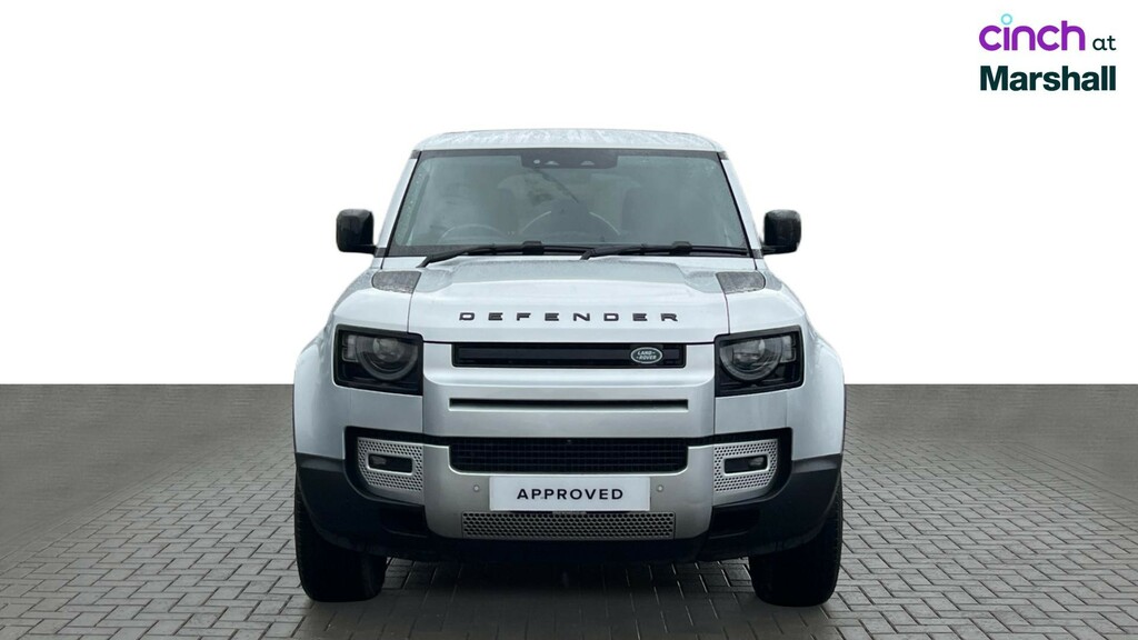 Land Rover Defender D300 Hse Black #46