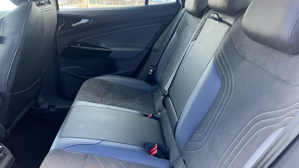Volkswagen ID.5 Pro Performance 77Kwh Max Suv 2 Grey #30