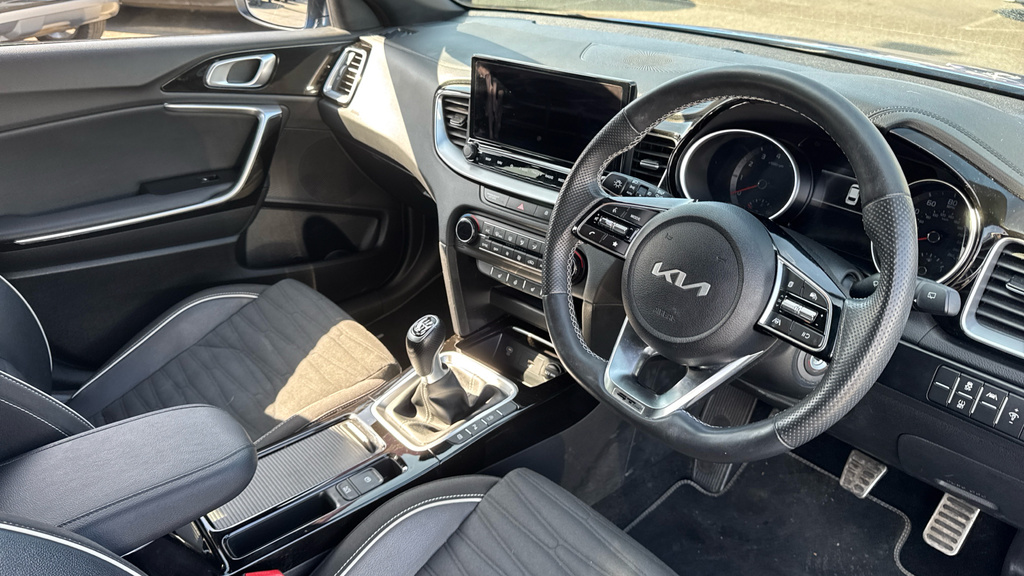 Kia Proceed 1.5T Gdi Isg Gt-line Dct Orange #10