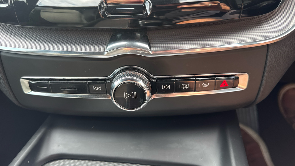 Volvo XC60 Inscription Pro Grey #41