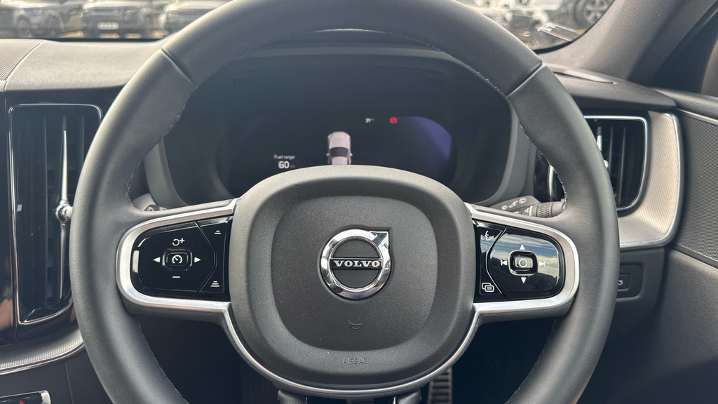 Volvo XC60 Inscription Pro Grey #22