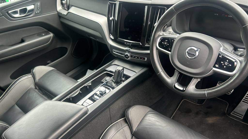Volvo XC60 T8 Twin Engine Awd Inscription Pro Silver #11