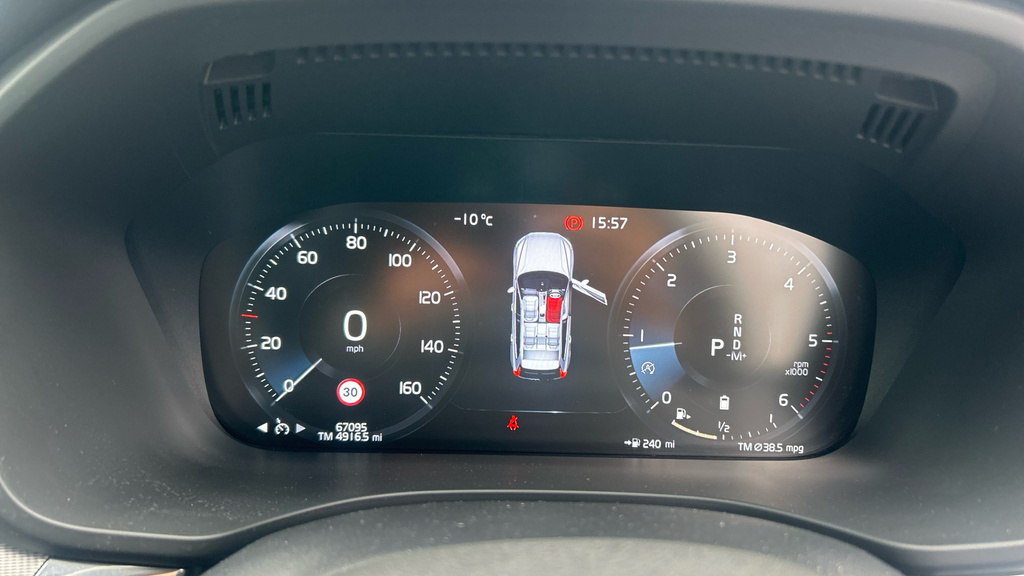 Volvo XC60 T8 Twin Engine Awd Inscription Pro Silver #13