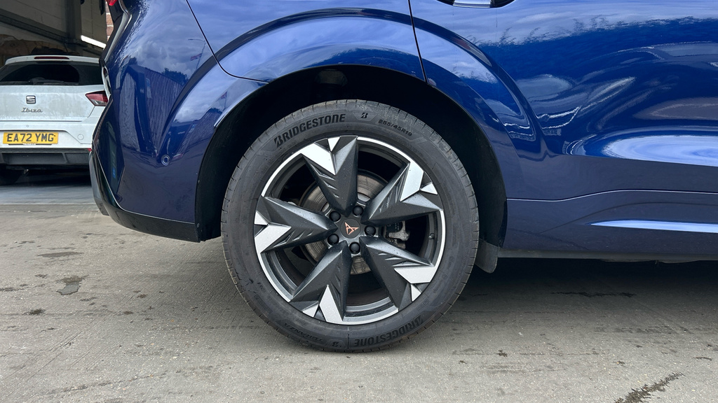 Cupra Terramar 1.5 Ehybrid 25.8Kwh V2 Suv Plug-in Hybr Grey #26