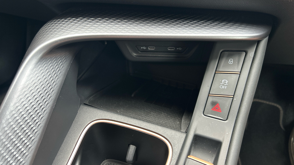 Cupra Terramar 1.5 Ehybrid 25.8Kwh V2 Suv Plug-in Hybr Grey #18
