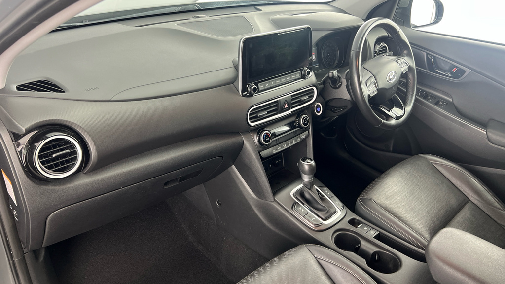 Hyundai Kona Red #10