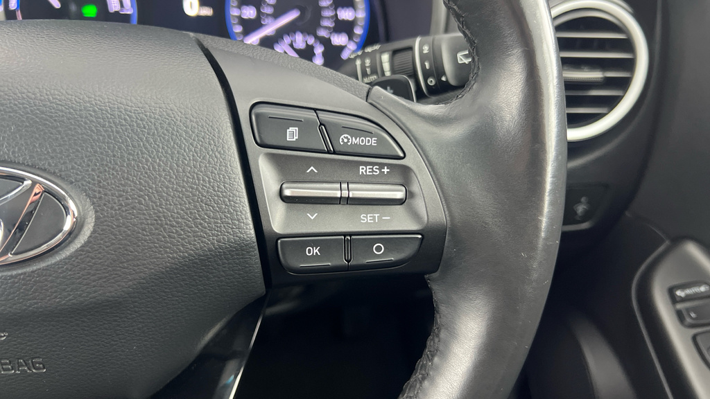 Hyundai Kona Red #20