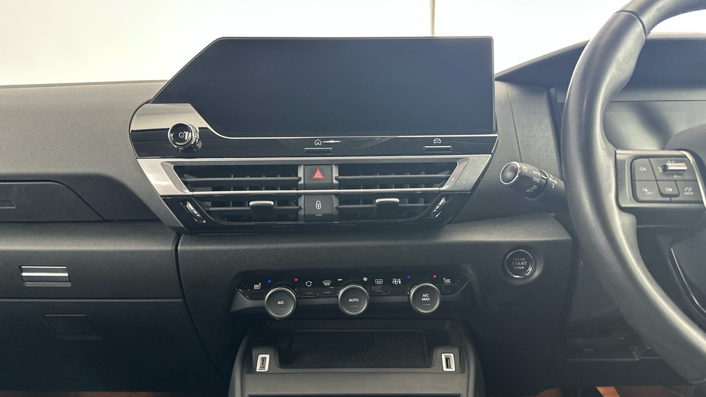 Citroen C4 1.2 Puretech Sense Plus Euro 6 Ss Black #25