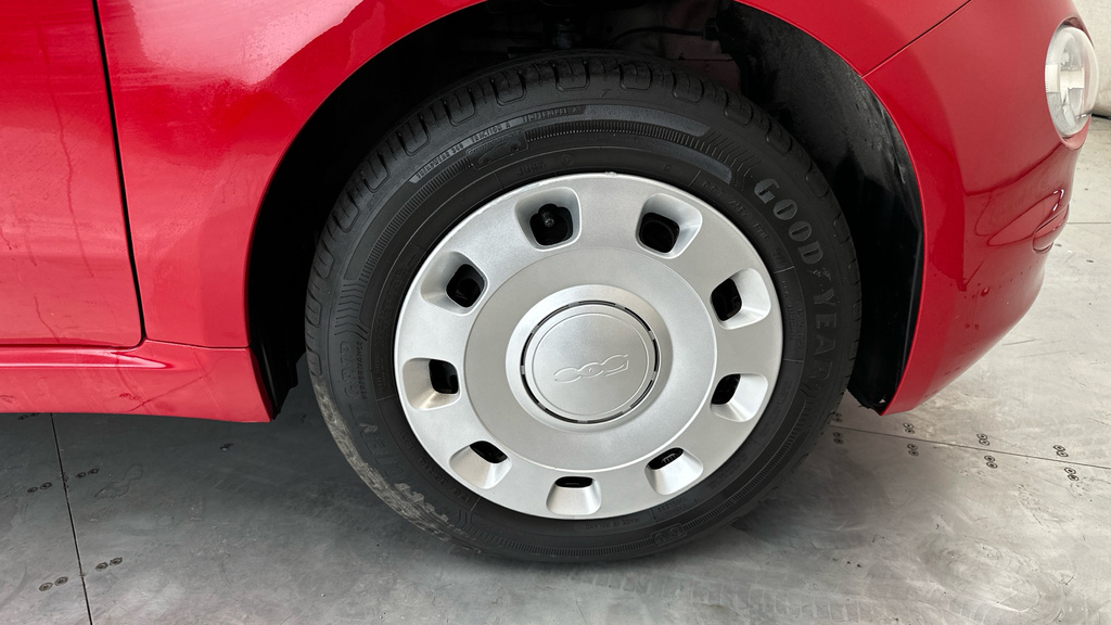 Fiat 500 Dolcevita Red #23