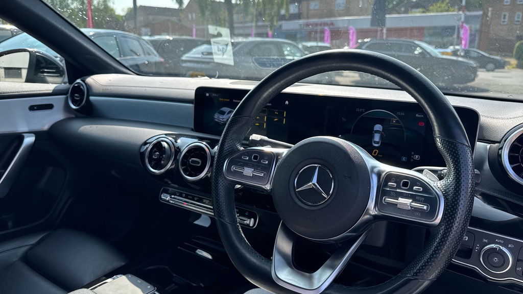 Mercedes-Benz CLA Class 220 Amg Line Night Ed Plus 4Matic Tip Black #9
