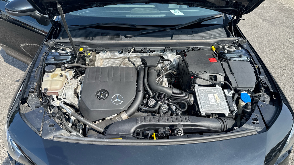 Mercedes-Benz CLA Class 220 Amg Line Night Ed Plus 4Matic Tip Black #16