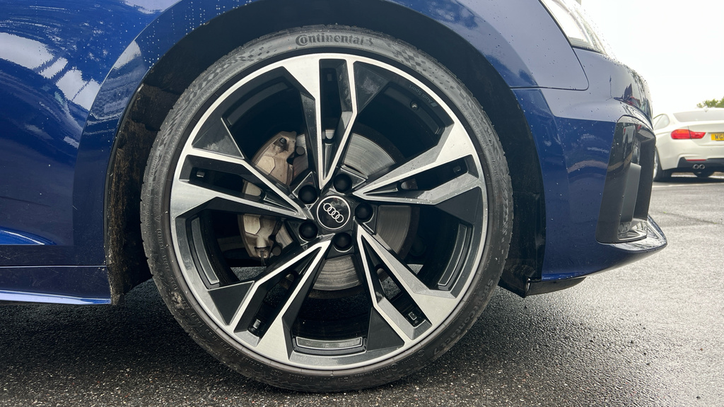 Audi A5 40 Tfsi 204 Edition 1 S Tronic Cs Black #27