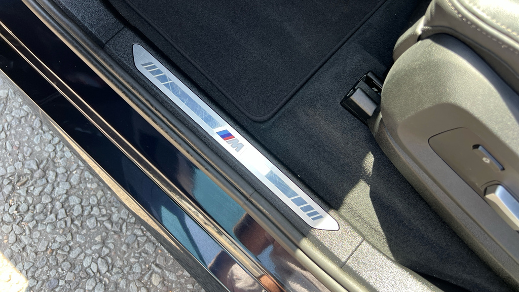 BMW X5 M M Sport Blue #40