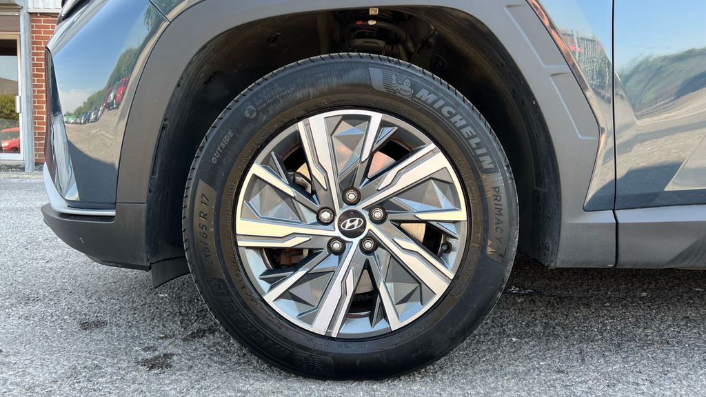 Hyundai Tucson Ultimate Grey #32