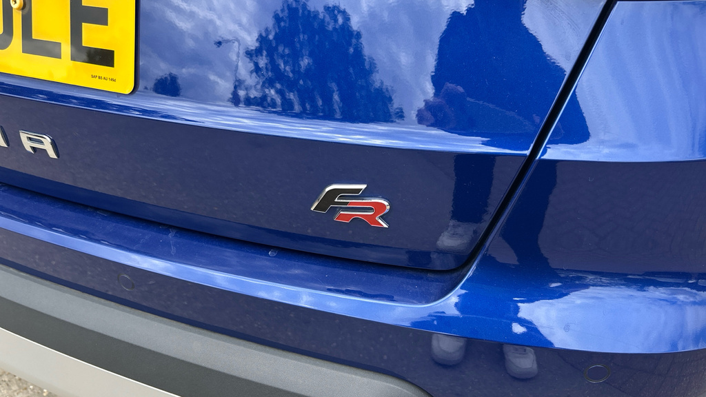Seat Arona 1.5 Tsi Evo Fr Ez Red #30