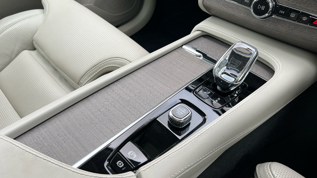 Volvo XC90 Xc90 B5 Mhev Awd Grey #32