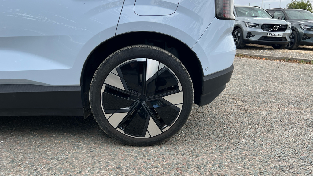 Volvo EX30 Single Motor Extended Range 69Kwh Ultra #23