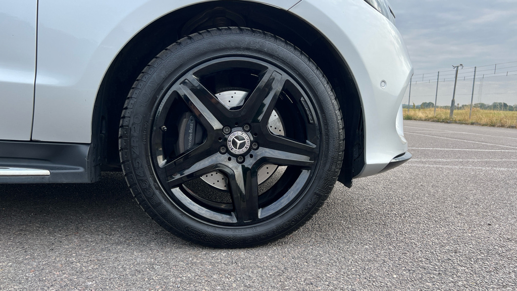 Mercedes-Benz GLE Class Silver #26