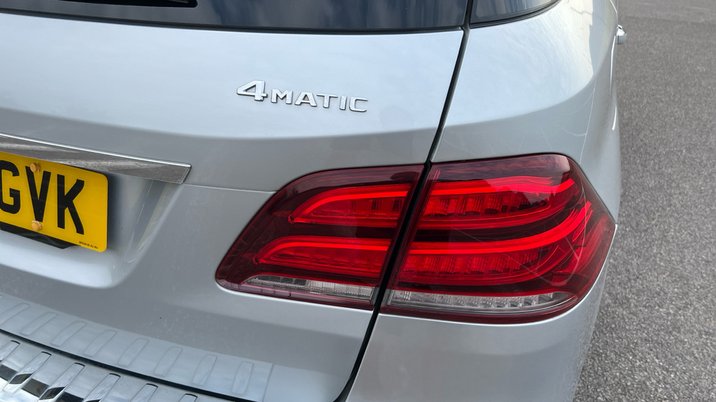 Mercedes-Benz GLE Class Silver #32