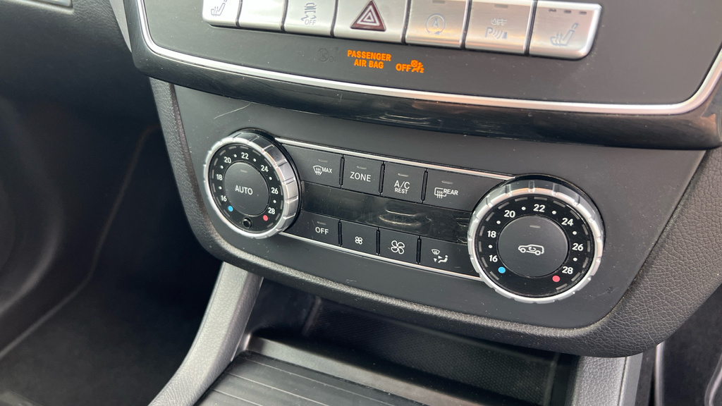 Mercedes-Benz GLE Class Silver #49