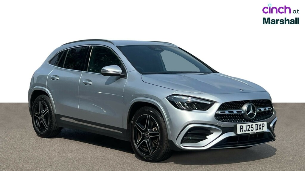 Mercedes-Benz GLA Class Gla 220D 4Matic Amg Line Executive Black #1