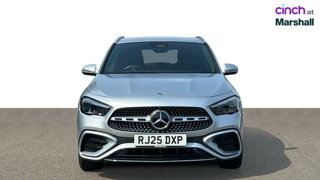 Mercedes-Benz GLA Class Gla 220D 4Matic Amg Line Executive Black #10