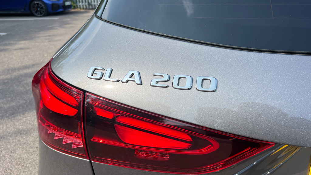 Mercedes-Benz GLA Class Gla 200 Amg Line Executive Grey #34