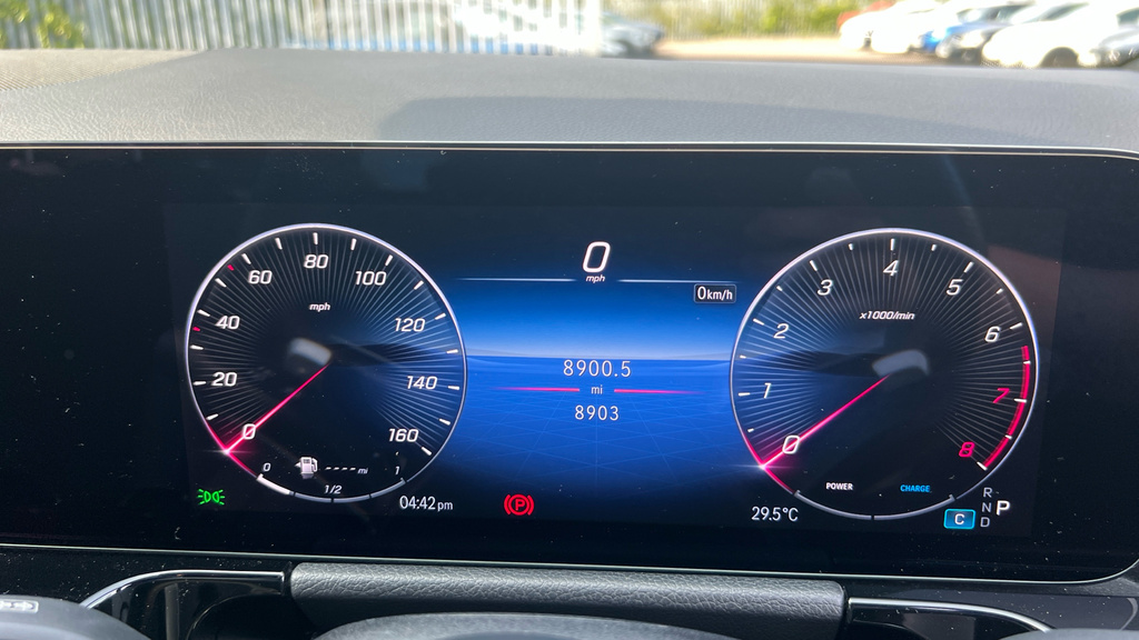Mercedes-Benz GLA Class Gla 200 Amg Line Executive Grey #21
