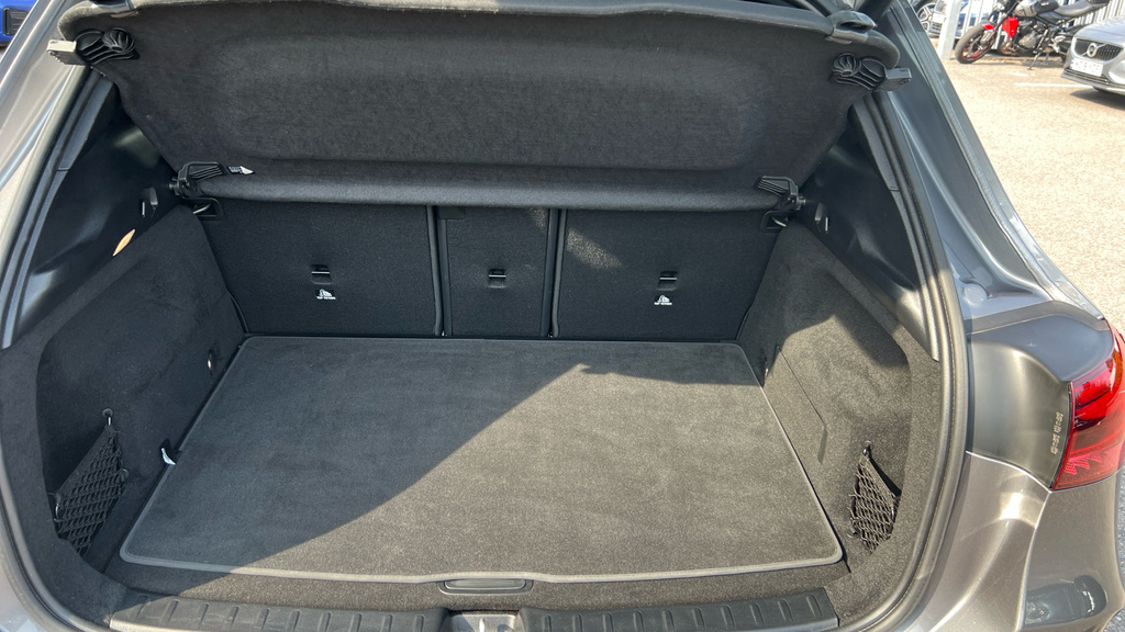 Mercedes-Benz GLA Class Gla 200 Amg Line Executive Grey #23
